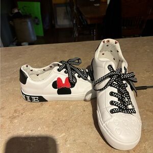 Minnie Women Sneakers
